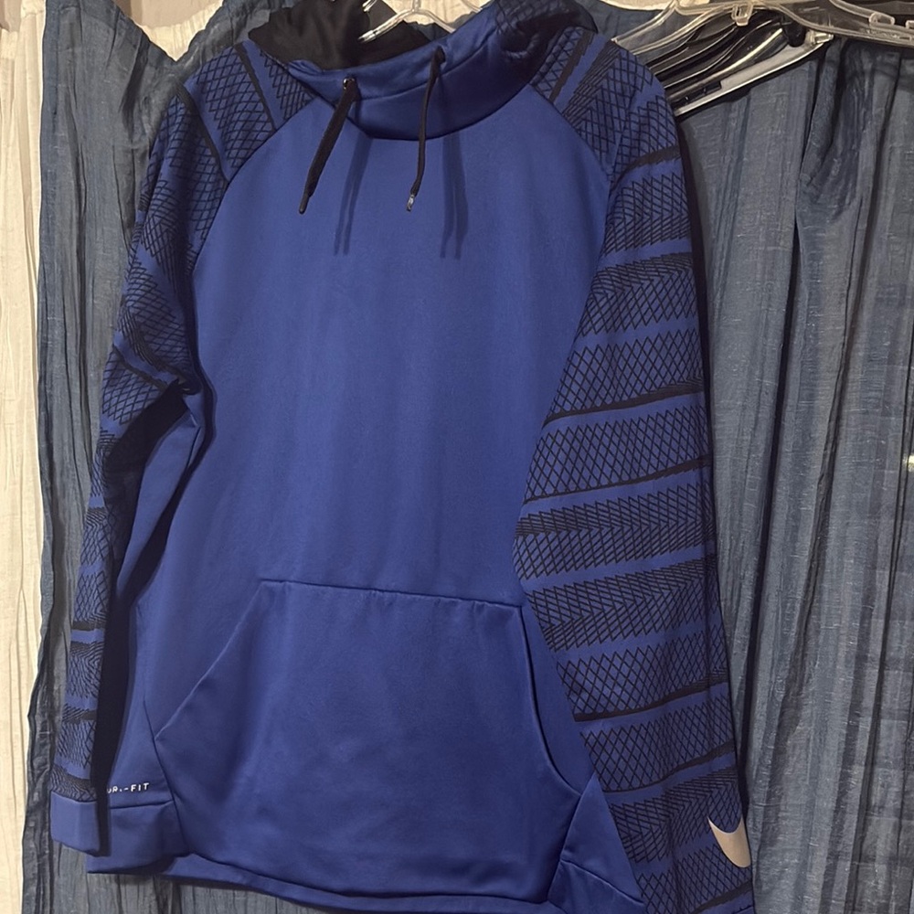 Men’s nike hoodie